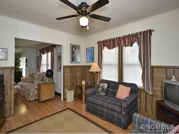 91 VERMONT AVE - Photo 9