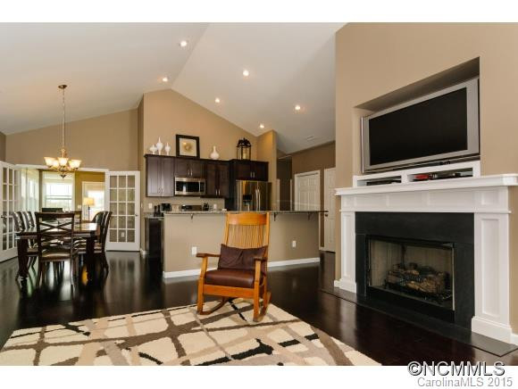 70 Weaver Village Way - Photo 3