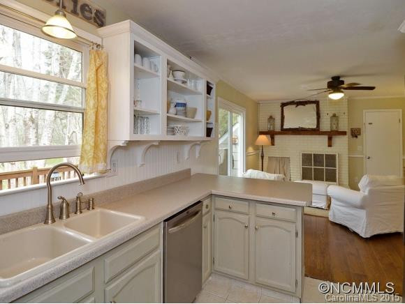 10 FOX HOLLOW COURT - Photo 6