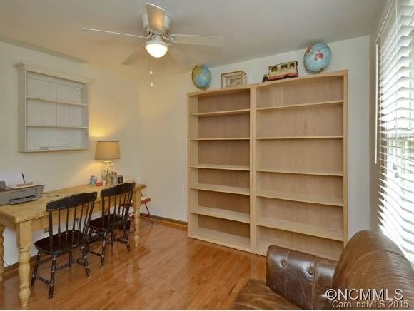 10 FOX HOLLOW COURT - Photo 7