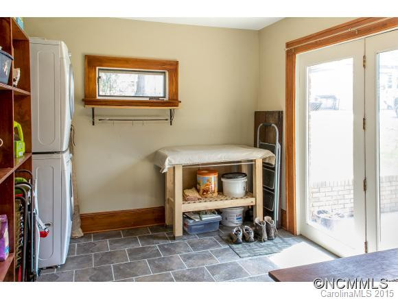 191 Oak Terrace - Photo 12