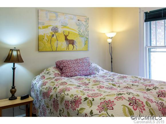 191 Oak Terrace - Photo 14