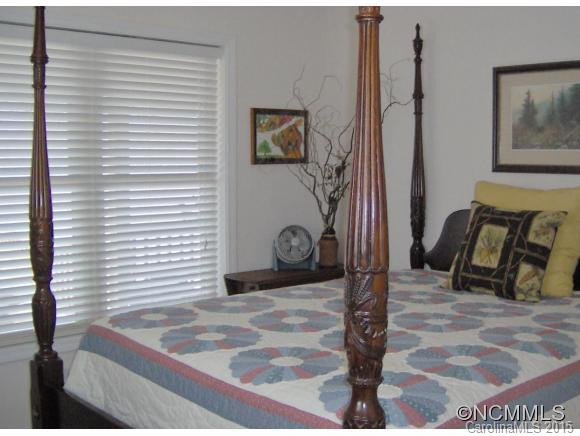 174 Crest Line Drive - Photo 10