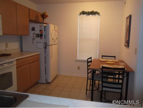 2105 Deermouse Way - Photo 5