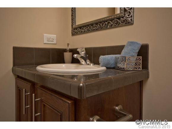 14 Phoenix Circle - Photo 16