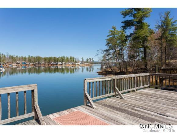 2714 Lakeridge Court - Photo 18