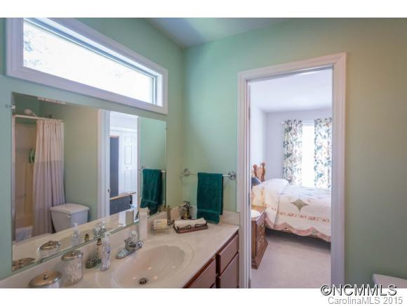 2714 Lakeridge Court - Photo 9