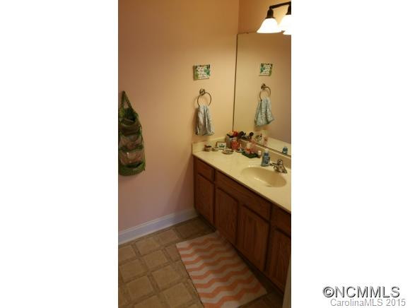 40 Fox Den Drive Unit 204 - Photo 8
