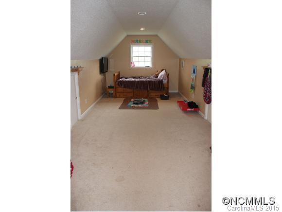 101 Windevere Ct - Photo 12