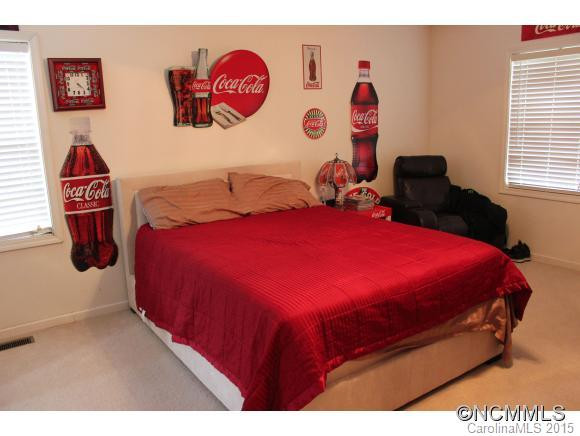 101 Windevere Ct - Photo 9