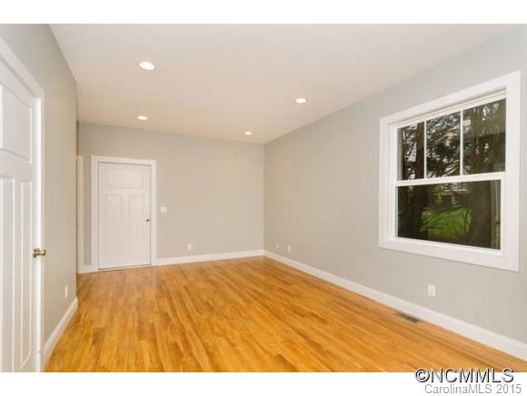 105 Bridge St. - Photo 5