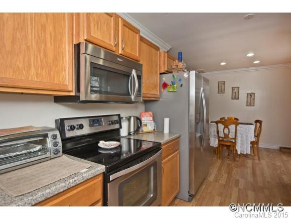 51 Kentucky Drive - Photo 2
