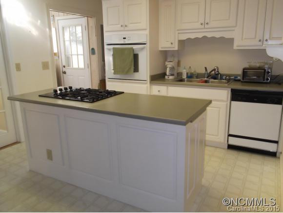 656 Crystal Drive - Photo 4
