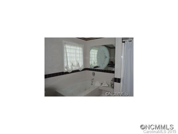 15 Countryside Drive - Photo 14