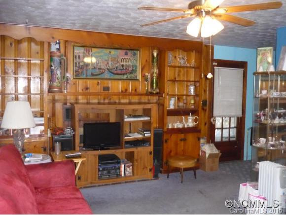 30 Ivy North - Photo 2