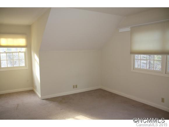 106 Sunningdale Drive - Photo 18