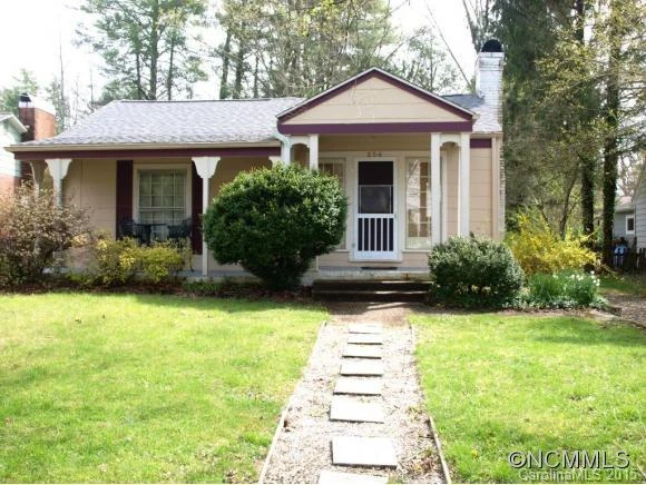 256 Maple Street