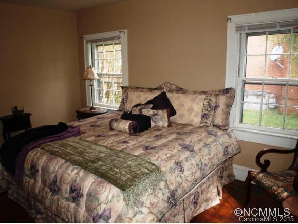 256 Maple Street - Photo 12