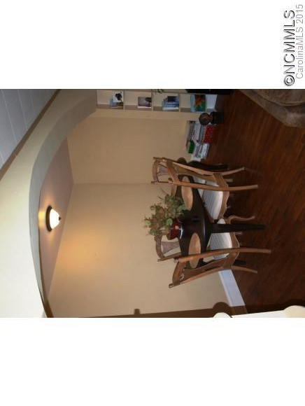 256 Maple Street - Photo 8