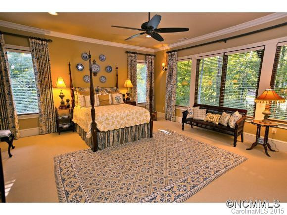208 Shadybrook Trail - Photo 17