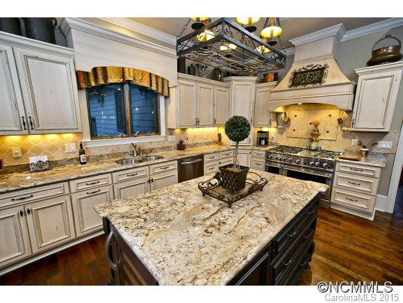 208 Shadybrook Trail - Photo 9