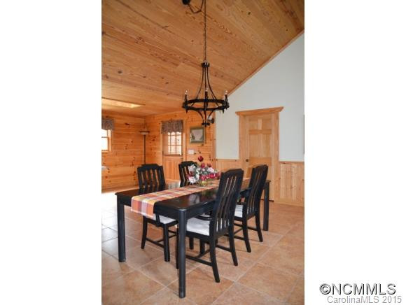 47 Saratoga Drive - Photo 9