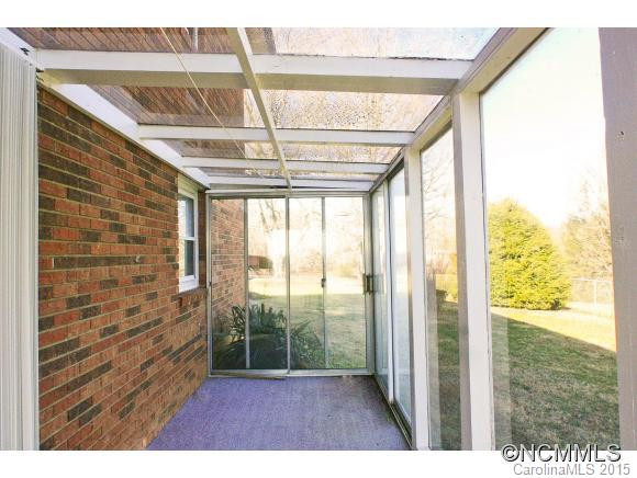 282 Butterfly Drive - Photo 17