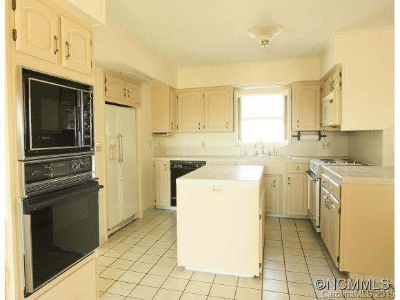 282 Butterfly Drive - Photo 5