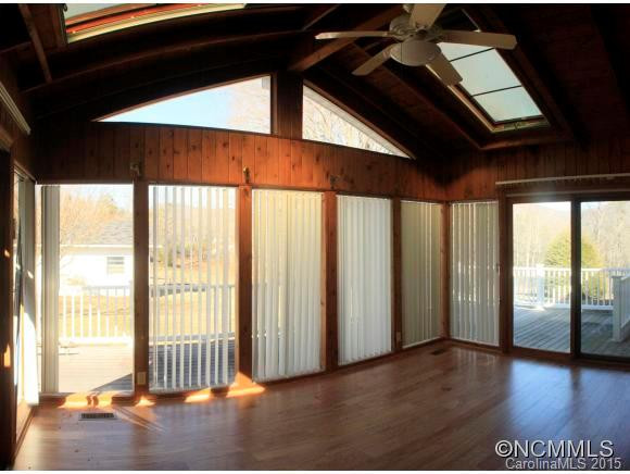 282 Butterfly Drive - Photo 6