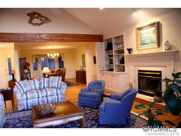 427 Red Fox Drive - Photo 3