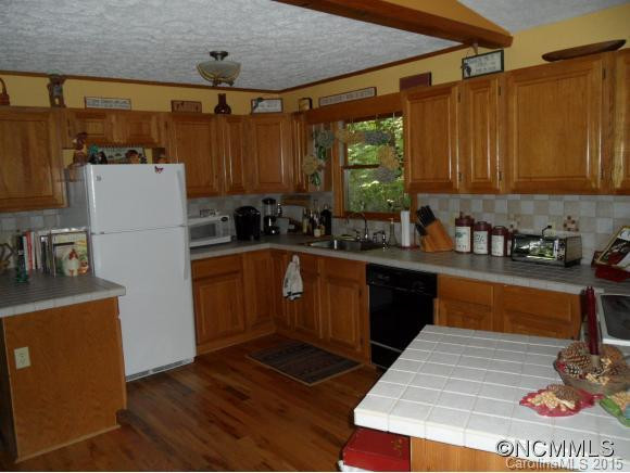 724 Pless Underwood Road - Photo 3