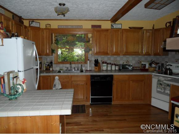 724 Pless Underwood Road - Photo 4
