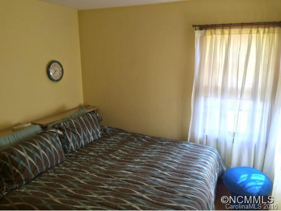 217 N Whitted - Photo 15
