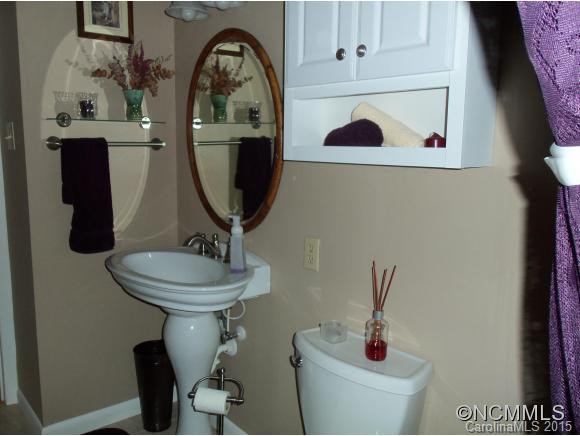 211 Pine Street - Photo 4