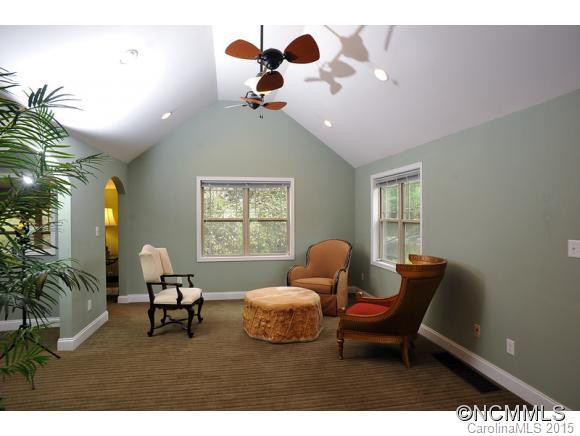 8 North Buncombe School Road - Photo 4