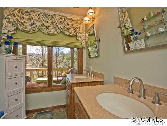 214 Pheasant Run - Photo 12