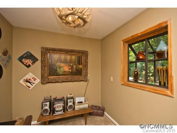 126 Chestnut Forest Rd - Photo 12