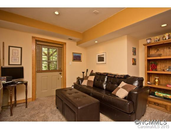 126 Chestnut Forest Rd - Photo 21