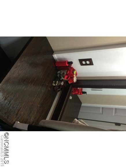 1 S Wildwood Lane - Photo 15