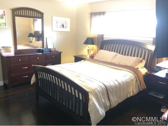 1 S Wildwood Lane - Photo 8