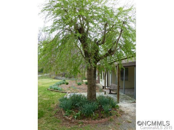 104 Ivanhoe Drive - Photo 12
