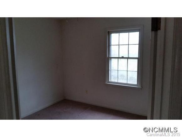 112 Underhill Rd - Photo 11