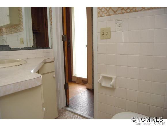 121 Whispering Pines - Photo 11