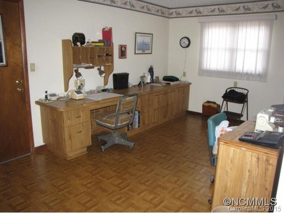 19 LANE STREET - Photo 11