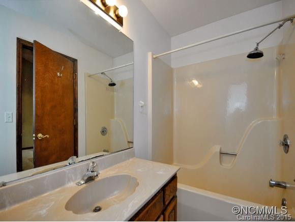 5 W. RUTLEDGE COURT - Photo 8
