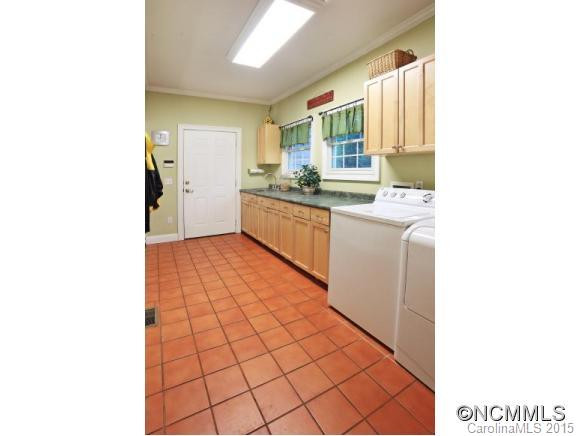 312 Benjamin Way - Photo 15