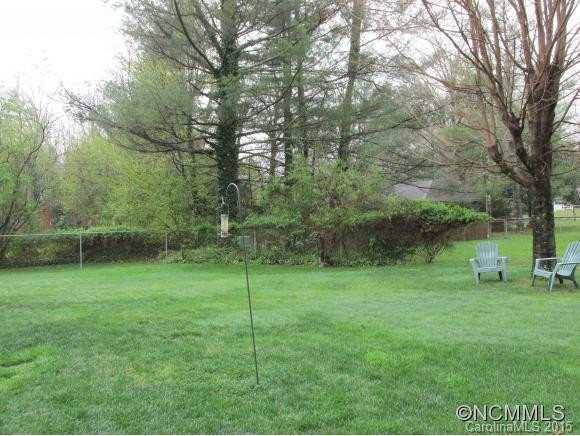 123 Underhill Road - Photo 9