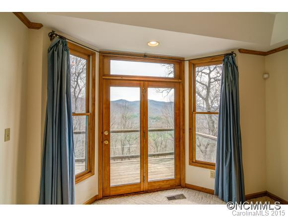 303 Pinnacle Dr - Photo 11