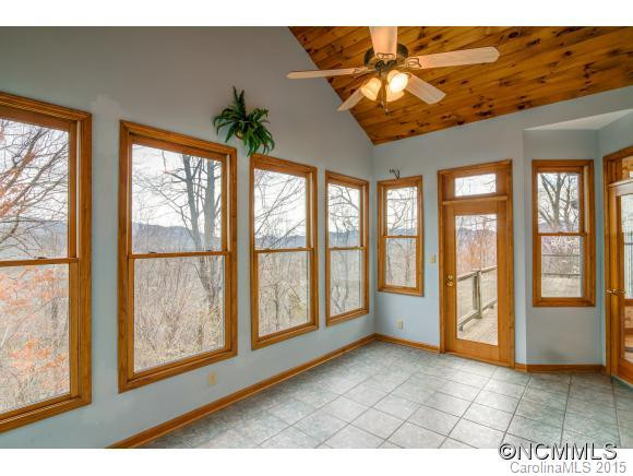 303 Pinnacle Dr - Photo 13