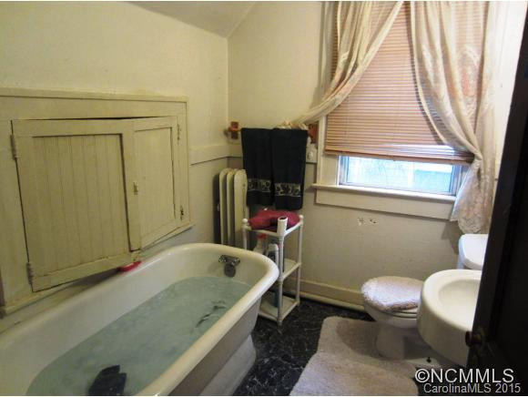 105 Buchanan Ave - Photo 12
